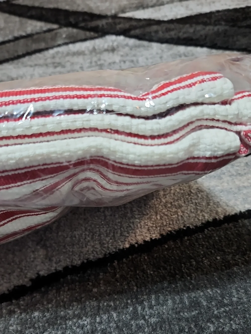 CHEFS PROFESSIONAL GRADE HEAVYWEIGHT COTTON RED WOVEN STRIPED SET-OF-3 TOWELS